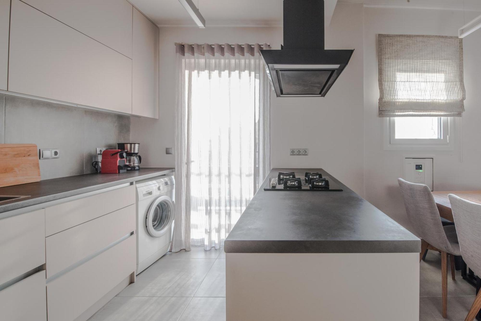 Valeria'S Sea View Apartment Atenas Exterior foto